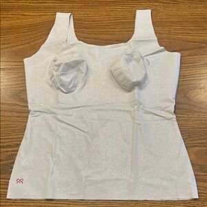 Ruby Ribbon Sleek Shape Tank Cami Shimmer Metallic Style 1988